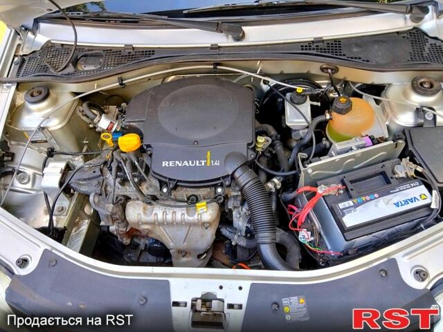 Рено Логан, объемом двигателя 1.4 л и пробегом 200 тыс. км за 3350 $, фото 5 на Automoto.ua