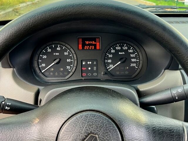 Рено Логан, объемом двигателя 1.4 л и пробегом 78 тыс. км за 2950 $, фото 4 на Automoto.ua