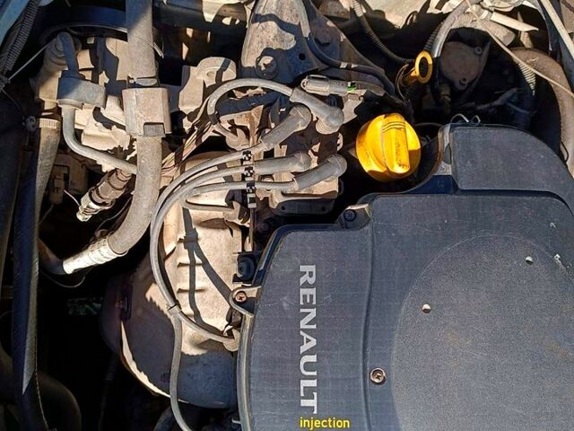 Рено Логан, об'ємом двигуна 1.6 л та пробігом 339 тис. км за 4100 $, фото 12 на Automoto.ua