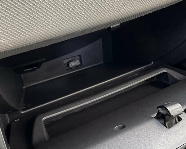 Рено Логан, объемом двигателя 1.5 л и пробегом 264 тыс. км за 3650 $, фото 24 на Automoto.ua