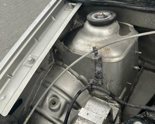 Рено Логан, объемом двигателя 1.6 л и пробегом 162 тыс. км за 5399 $, фото 17 на Automoto.ua