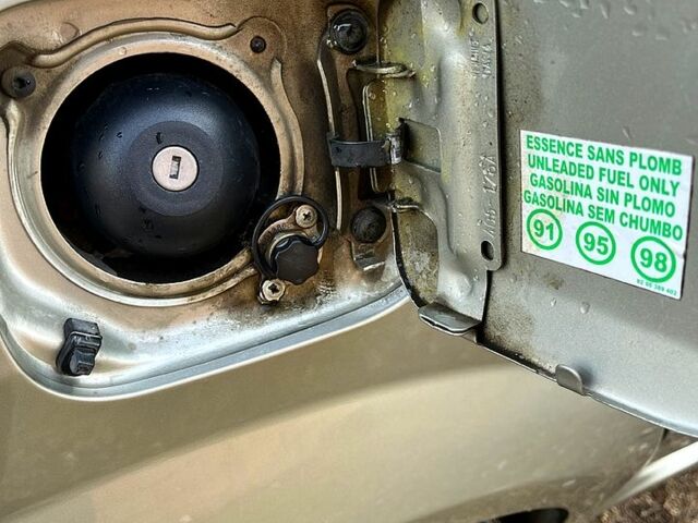 Рено Логан, объемом двигателя 16 л и пробегом 181 тыс. км за 5955 $, фото 12 на Automoto.ua