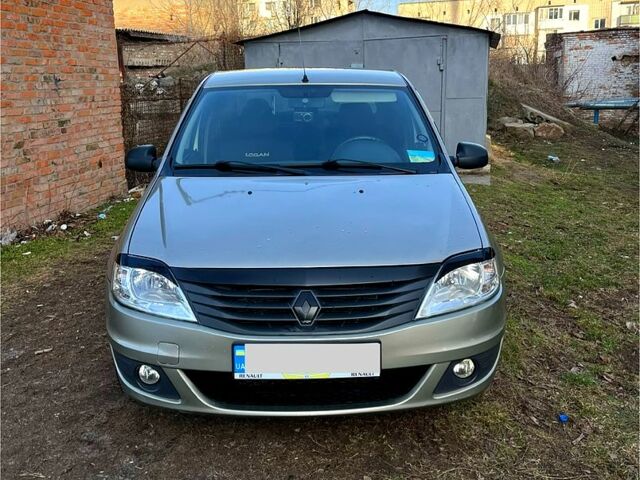 Рено Логан, объемом двигателя 16 л и пробегом 181 тыс. км за 5955 $, фото 4 на Automoto.ua