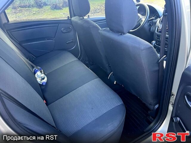 Рено Логан, объемом двигателя 16 л и пробегом 181 тыс. км за 5955 $, фото 11 на Automoto.ua
