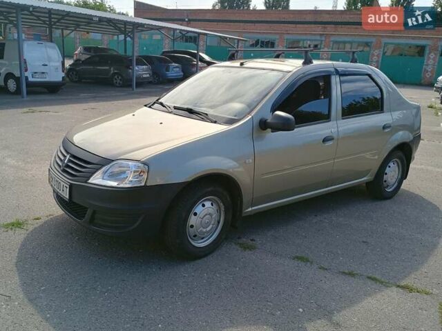 Рено Логан, объемом двигателя 1.4 л и пробегом 130 тыс. км за 5600 $, фото 9 на Automoto.ua