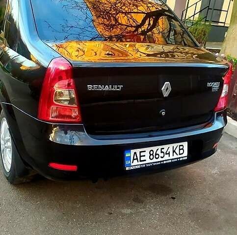 Рено Логан, объемом двигателя 1.6 л и пробегом 90 тыс. км за 5000 $, фото 1 на Automoto.ua