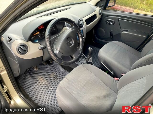 Рено Логан, объемом двигателя 1.4 л и пробегом 130 тыс. км за 4300 $, фото 8 на Automoto.ua