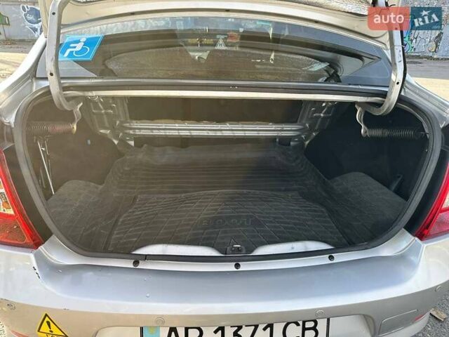 Рено Логан, объемом двигателя 1.39 л и пробегом 222 тыс. км за 5000 $, фото 5 на Automoto.ua