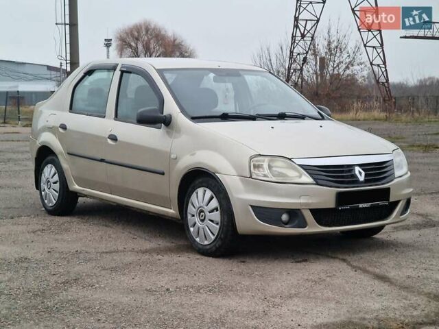 Рено Логан, об'ємом двигуна 1.46 л та пробігом 240 тис. км за 4000 $, фото 1 на Automoto.ua