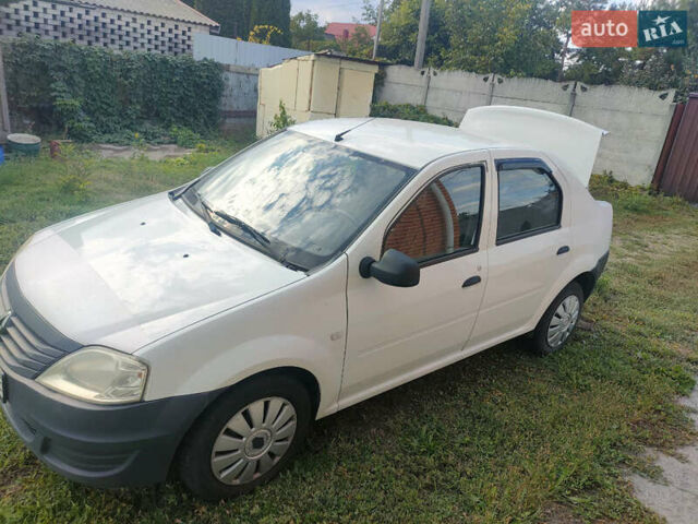 Рено Логан, объемом двигателя 1.4 л и пробегом 213 тыс. км за 4000 $, фото 1 на Automoto.ua