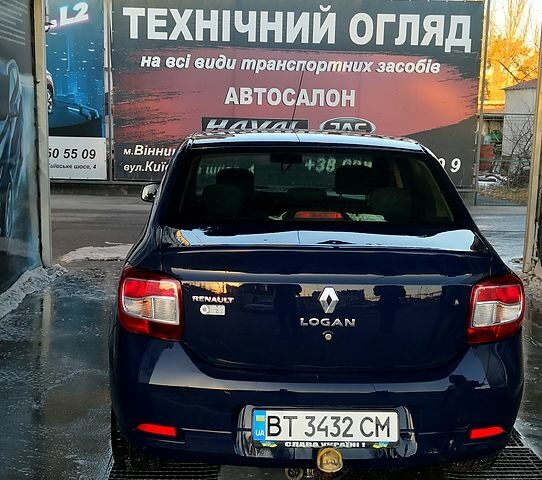 Рено Логан, объемом двигателя 1.5 л и пробегом 300 тыс. км за 4400 $, фото 3 на Automoto.ua