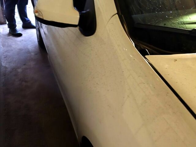 Рено Логан, объемом двигателя 1.2 л и пробегом 0 тыс. км за 1600 $, фото 6 на Automoto.ua