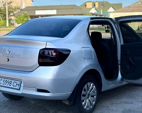 Рено Логан, объемом двигателя 1.6 л и пробегом 144 тыс. км за 5700 $, фото 14 на Automoto.ua