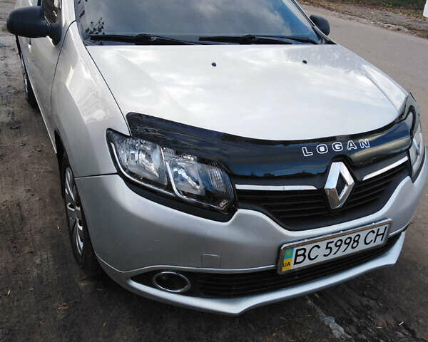 Рено Логан, объемом двигателя 1.6 л и пробегом 147 тыс. км за 5350 $, фото 8 на Automoto.ua