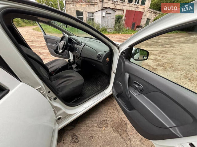 Рено Логан, объемом двигателя 1.5 л и пробегом 79 тыс. км за 6800 $, фото 21 на Automoto.ua