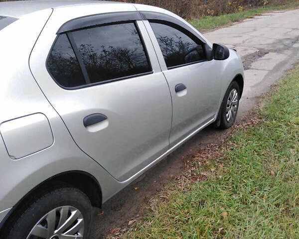 Рено Логан, объемом двигателя 1.6 л и пробегом 147 тыс. км за 5350 $, фото 4 на Automoto.ua