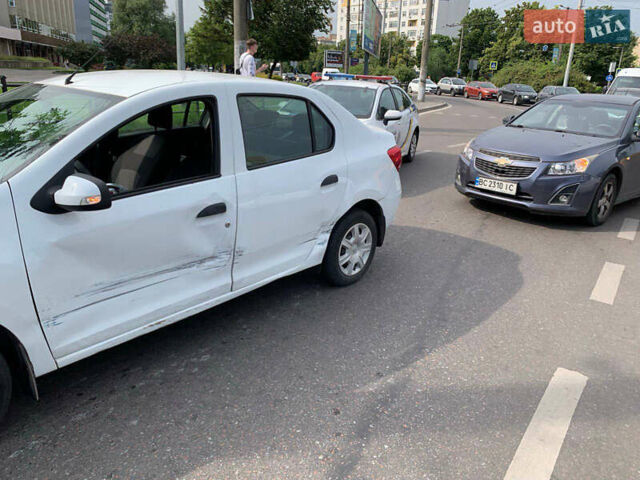 Рено Логан, объемом двигателя 1.5 л и пробегом 79 тыс. км за 6800 $, фото 27 на Automoto.ua