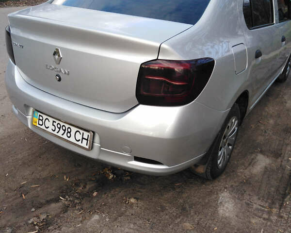 Рено Логан, объемом двигателя 1.6 л и пробегом 147 тыс. км за 5350 $, фото 6 на Automoto.ua