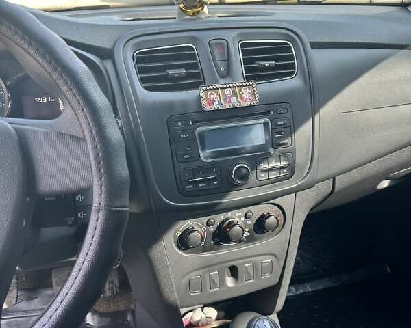 Рено Логан, объемом двигателя 1.6 л и пробегом 10 тыс. км за 11399 $, фото 7 на Automoto.ua
