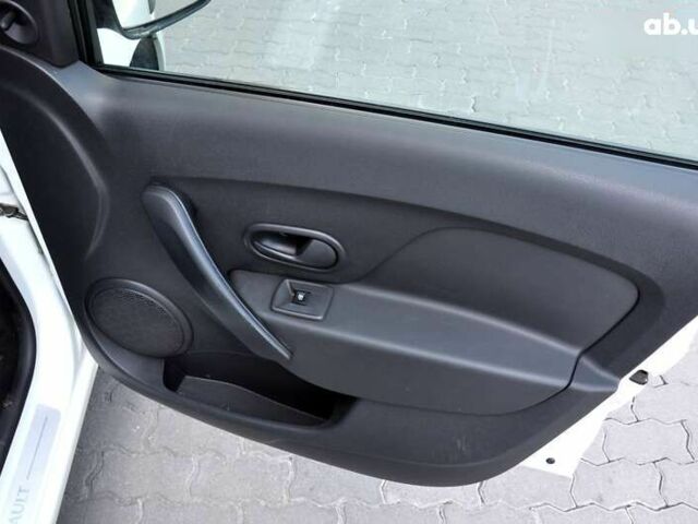 Рено Логан, объемом двигателя 0 л и пробегом 254 тыс. км за 4700 $, фото 23 на Automoto.ua