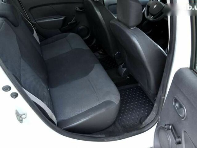 Рено Логан, объемом двигателя 0 л и пробегом 254 тыс. км за 4700 $, фото 21 на Automoto.ua