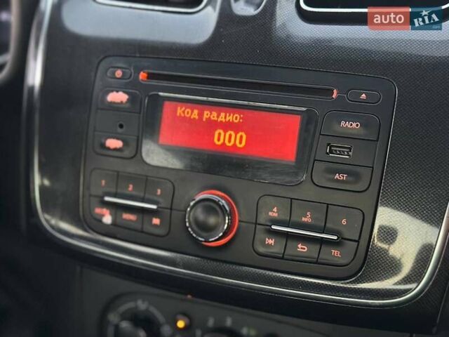 Рено Логан, объемом двигателя 1.46 л и пробегом 180 тыс. км за 5990 $, фото 21 на Automoto.ua