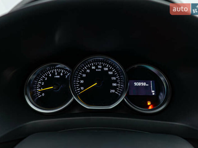 Рено Логан, объемом двигателя 1.5 л и пробегом 90 тыс. км за 9641 $, фото 16 на Automoto.ua