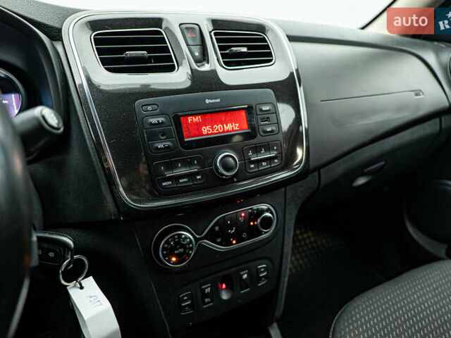 Рено Логан, об'ємом двигуна 1.5 л та пробігом 120 тис. км за 9685 $, фото 13 на Automoto.ua