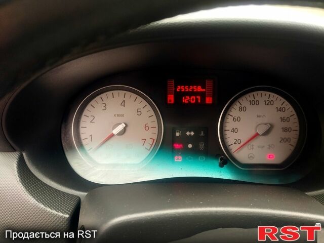 Рено Логан 2009 у Ахтырке на Automoto.ua Рено Логан, об'ємом двигуна 1.6 л та пробігом 255 тис. км за 4500 $, фото 5 на Automoto.ua