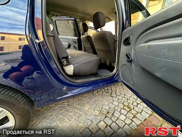 Рено Логан, объемом двигателя 1.6 л и пробегом 240 тыс. км за 4550 $, фото 6 на Automoto.ua