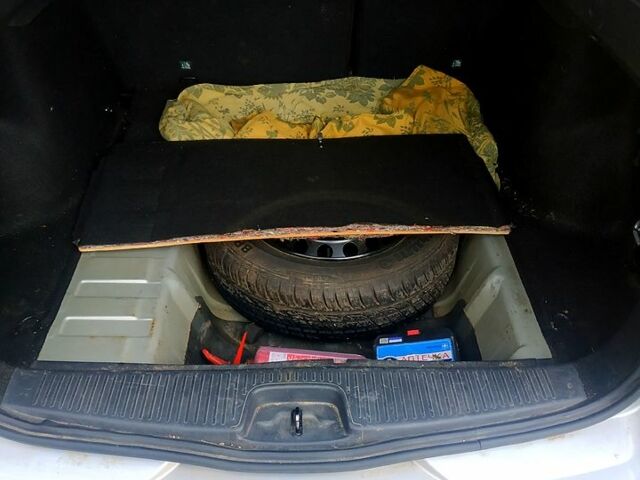 Рено Логан, об'ємом двигуна 1.5 л та пробігом 86 тис. км за 7900 $, фото 4 на Automoto.ua