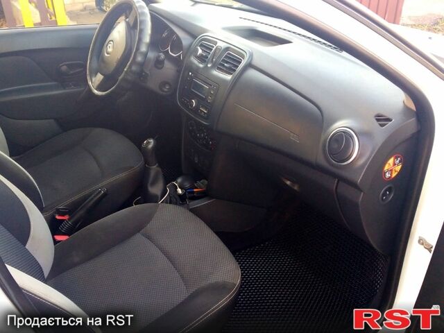 Рено Логан, объемом двигателя 1.5 л и пробегом 306 тыс. км за 6600 $, фото 7 на Automoto.ua