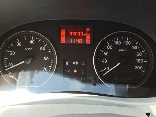 Серый Рено Логан, объемом двигателя 1.6 л и пробегом 113 тыс. км за 6500 $, фото 2 на Automoto.ua