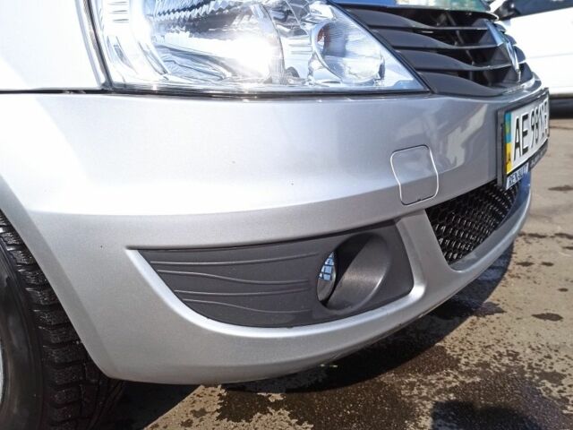 Серый Рено Логан, объемом двигателя 1.6 л и пробегом 113 тыс. км за 6500 $, фото 17 на Automoto.ua