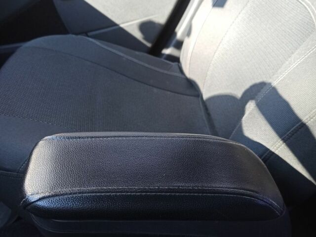 Серый Рено Логан, объемом двигателя 1.6 л и пробегом 113 тыс. км за 6500 $, фото 6 на Automoto.ua