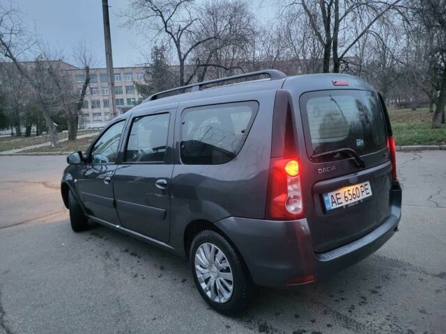 Серый Рено Логан, объемом двигателя 1.6 л и пробегом 189 тыс. км за 5999 $, фото 5 на Automoto.ua