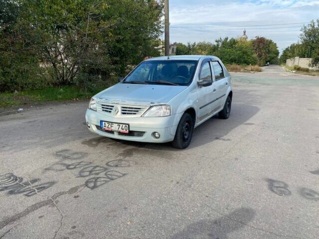 Рено Логан 2007 в Каменское - Днепродзержинск на Automoto.ua Серый Рено Логан, объемом двигателя 1.4 л и пробегом 175 тыс. км за 1500 $, фото 1 на Automoto.ua