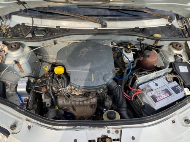 Рено Логан 2007 в Каменское - Днепродзержинск на Automoto.ua Серый Рено Логан, объемом двигателя 1.4 л и пробегом 175 тыс. км за 1500 $, фото 9 на Automoto.ua