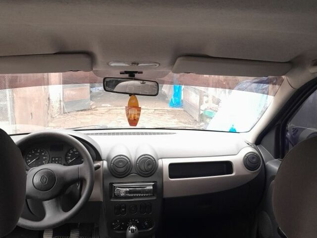 Серый Рено Логан, объемом двигателя 1.4 л и пробегом 169 тыс. км за 3083 $, фото 4 на Automoto.ua