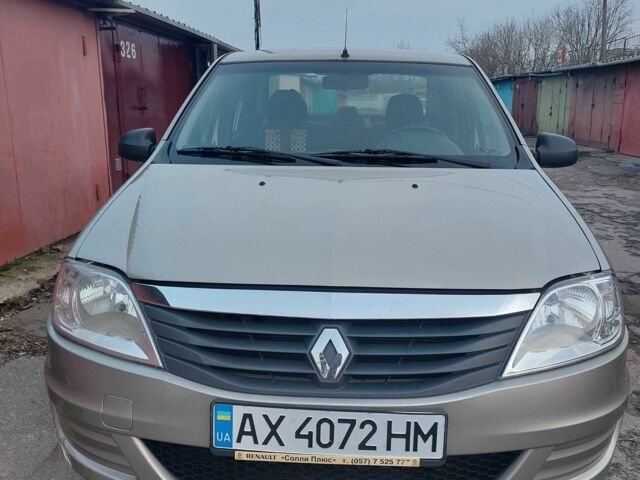 Серый Рено Логан, объемом двигателя 1.4 л и пробегом 110 тыс. км за 3800 $, фото 1 на Automoto.ua