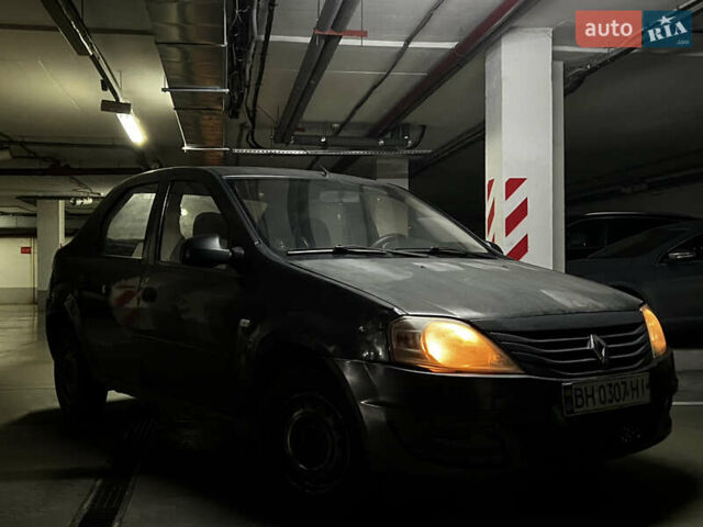 Серый Рено Логан, объемом двигателя 1.39 л и пробегом 220 тыс. км за 1800 $, фото 1 на Automoto.ua