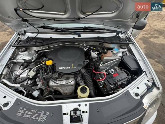 Сірий Рено Логан, об'ємом двигуна 1.39 л та пробігом 172 тис. км за 3350 $, фото 13 на Automoto.ua