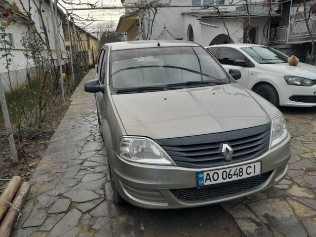 Серый Рено Логан, объемом двигателя 1.4 л и пробегом 169 тыс. км за 3083 $, фото 1 на Automoto.ua