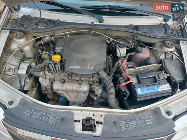 Сірий Рено Логан, об'ємом двигуна 1.39 л та пробігом 110 тис. км за 3800 $, фото 14 на Automoto.ua