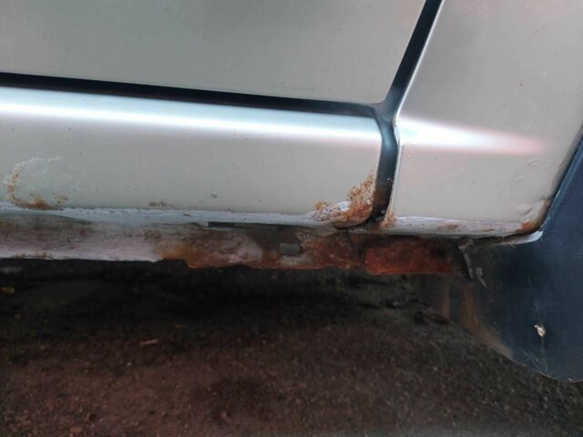 Серый Рено Логан, объемом двигателя 1.4 л и пробегом 110 тыс. км за 3800 $, фото 8 на Automoto.ua