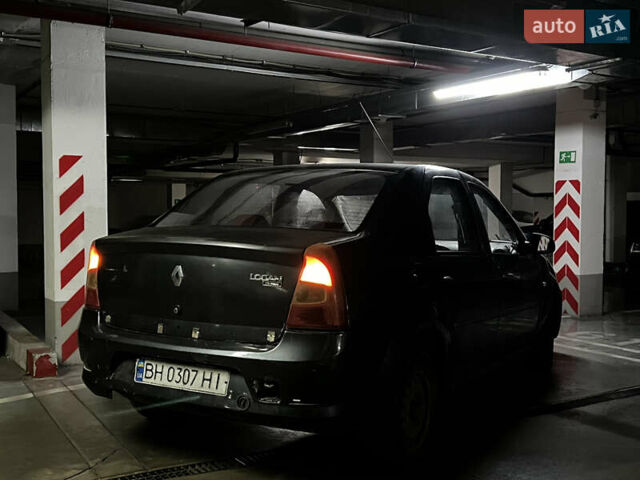 Серый Рено Логан, объемом двигателя 1.39 л и пробегом 220 тыс. км за 1800 $, фото 3 на Automoto.ua