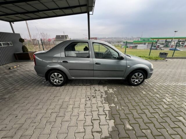 Серый Рено Логан, объемом двигателя 1.5 л и пробегом 241 тыс. км за 4600 $, фото 4 на Automoto.ua