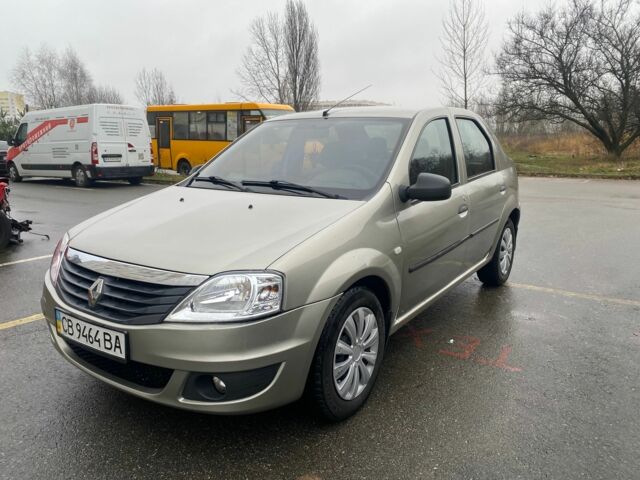 Серый Рено Логан, объемом двигателя 1.5 л и пробегом 330 тыс. км за 4600 $, фото 1 на Automoto.ua