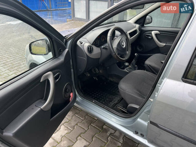 Серый Рено Логан, объемом двигателя 1.46 л и пробегом 242 тыс. км за 4600 $, фото 7 на Automoto.ua