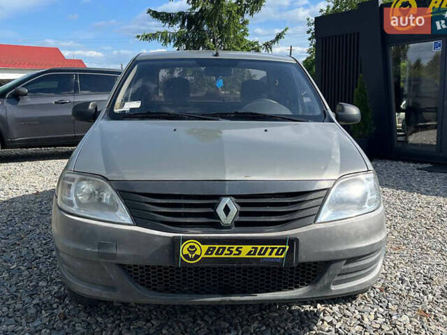 Серый Рено Логан, объемом двигателя 1.39 л и пробегом 218 тыс. км за 2900 $, фото 1 на Automoto.ua